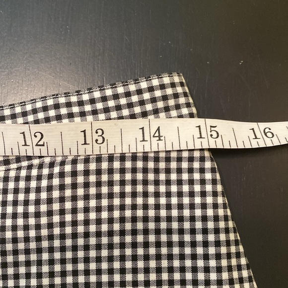 Alfred Dummer Checkered Capris, Size 12 - Picture 5 of 6